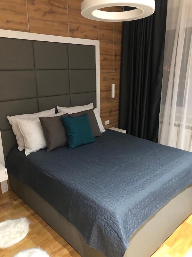 Lux Apartman 33 Kragujevac Exterior photo